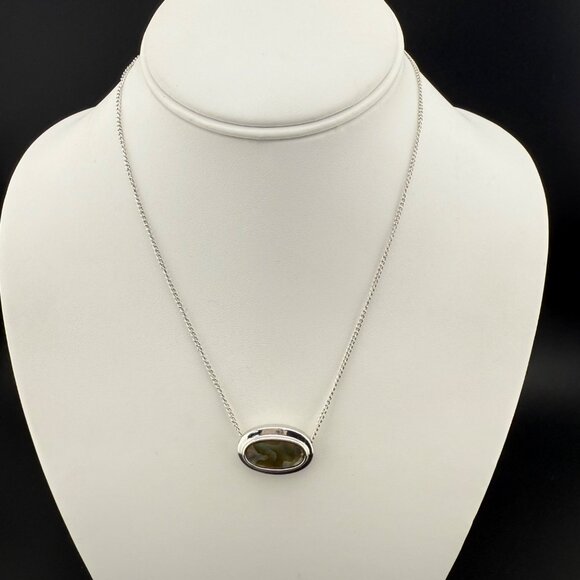 Avon Silver-Toned Genuine Abalone Oval Pendant Necklace With Chain & Spring Ring - Picture 2 of 6